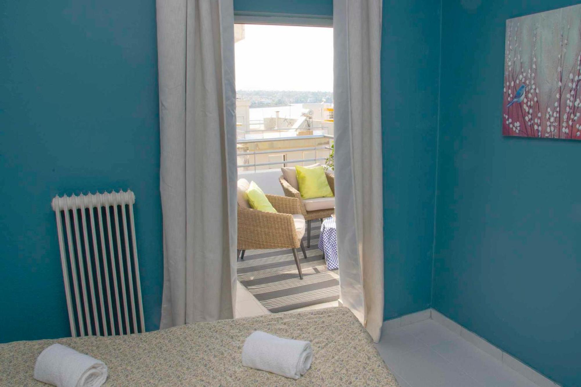Top Floor Apartment In Chalkís Exteriör bild